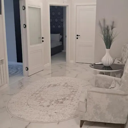 Airport-hotel Apartment *